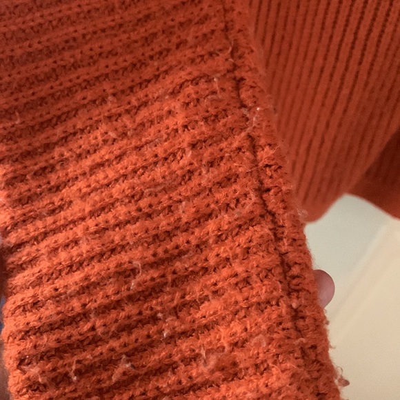 Orange knit sweater - Picture 3 of 4